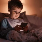 ECA Digital entra em vigor no Brasil e amplia proteção de crianças e adolescentes na internet