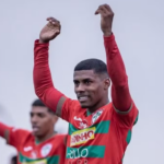 Treze contrata zagueiro e lateral para sequência do Campeonato Brasileiro Série D