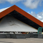 Montagem da estrutura d’O Maior São João do Mundo 2026 começa em Campina Grande