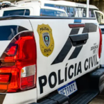 Adolescente é levado à delegacia após ser flagrado com faca em escola de Campina Grande