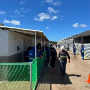 Caixa d’água desaba em obra e deixa cinco feridos em João Pessoa