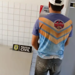 Homem é preso por agredir companheira em Araruna, diz Polícia Civil
