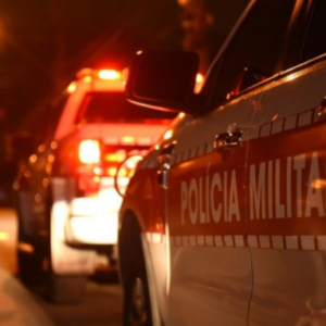 Homem é preso após agredir companheira e tentar incendiar casa em Campina Grande
