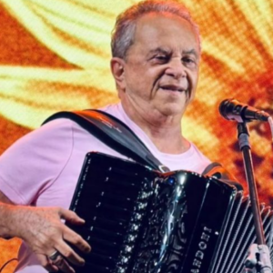 Flávio José critica redução de cachê e anuncia ausência no São João da Bahia