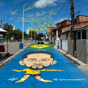 Artista paraibano homenageia Matheus Cunha com grafite gigante em João Pessoa