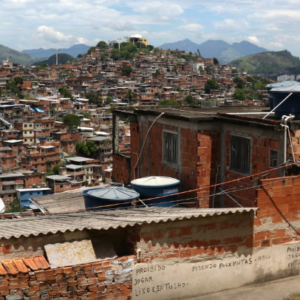 Atlas aponta gênero, raça e origem familiar como barreiras à mobilidade social no Brasil