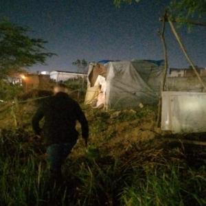 Nove barracas são demolidas durante operação contra ocupação irregular em Campina Grande
