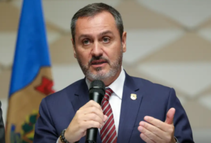 André Mendonça afasta diretor-geral e diretor de Inteligência da Polícia Federal