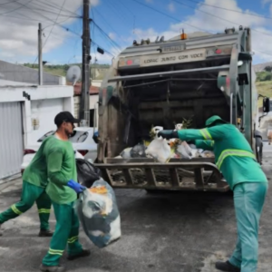 Campina Grande mantém coleta de lixo e feiras livres normais no Dia do Servidor e em Finados