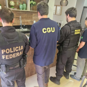 PF cumpre 11 mandados na Paraíba em operação que investiga fraudes na Saúde em Sergipe