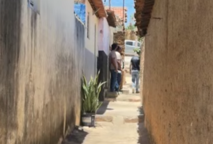 Mãe é indiciada por homicídio triplamente qualificado e pai por omissão após morte de bebê em Patos